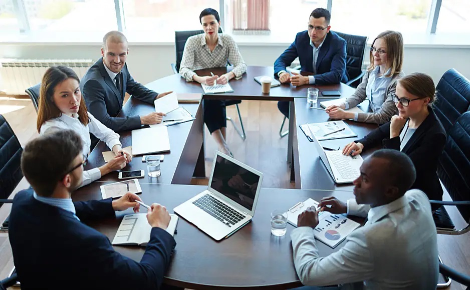 1998-17X84-BOD-East Wing-of Empire Bldg of Akshayaa